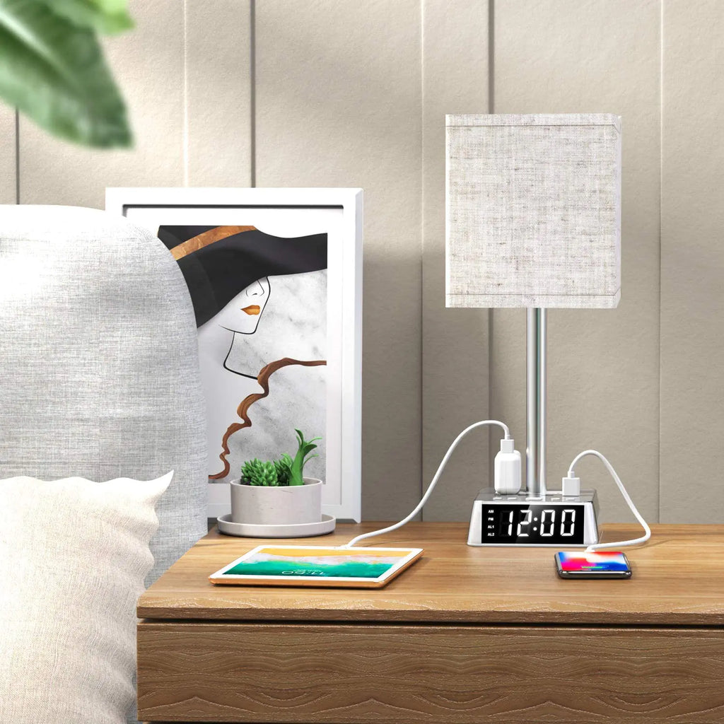 Table Lamp with 4 USB Ports